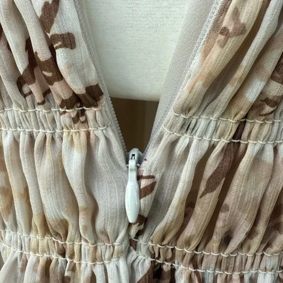 House of Harlow NWT 1960 Long Sleeve Cream Tan Floral Smocked Mini Dress 👗 - Picture 11 of 17